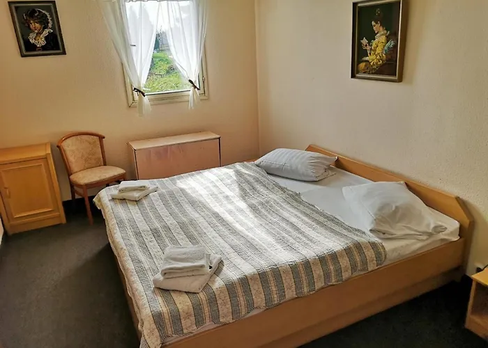 Hotel Pam 3*